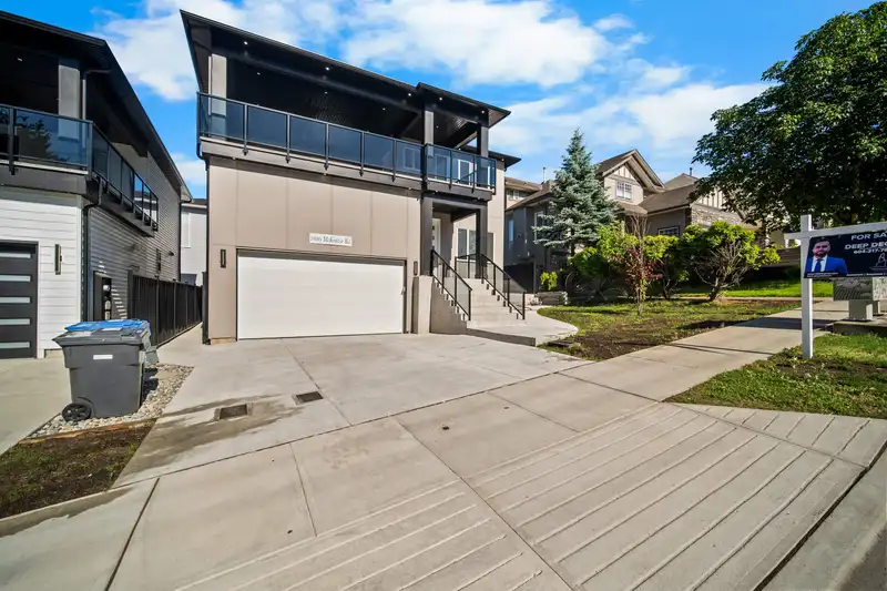 1680B MCKENZIE ROAD - photo 3 of 40