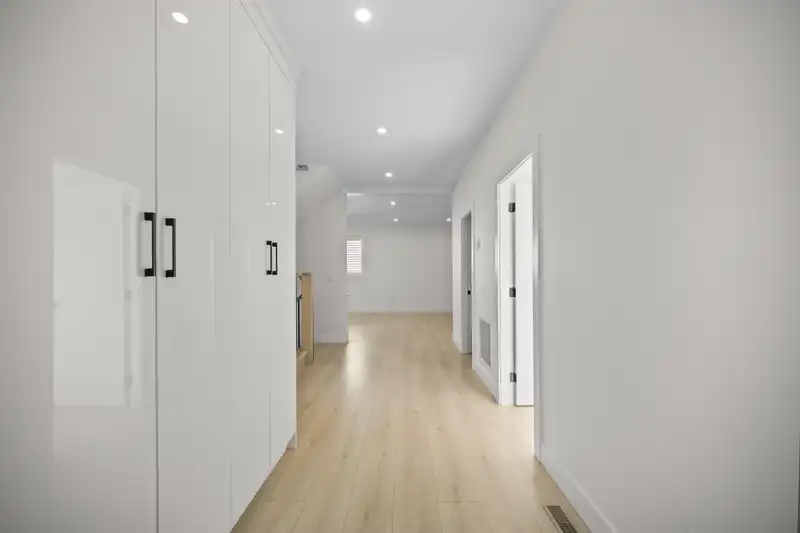 1680B MCKENZIE ROAD - photo 4 of 40