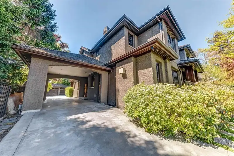 1807 ACADIA ROAD - photo 3 of 40