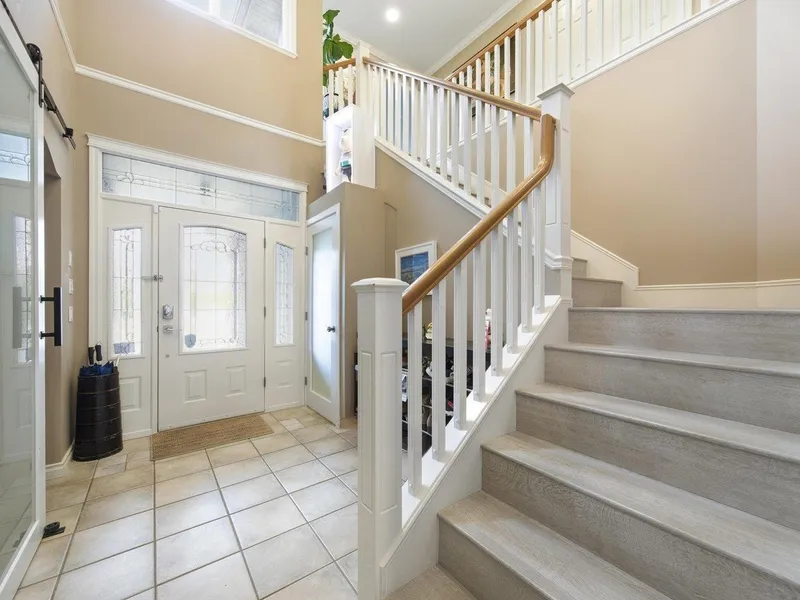 6260 RICHARDS DRIVE - photo 4 of 25