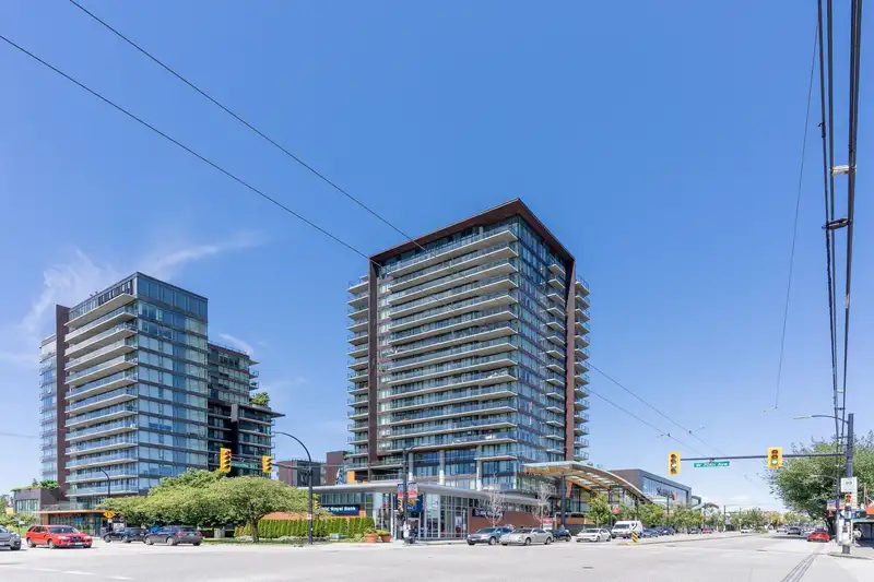 2108 8555 GRANVILLE STREET - photo 2 of 26