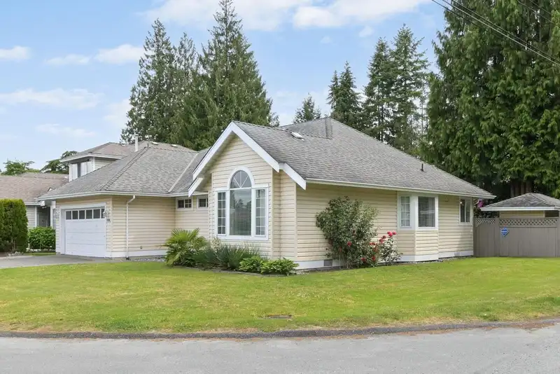11450 207A STREET - photo 1 of 29