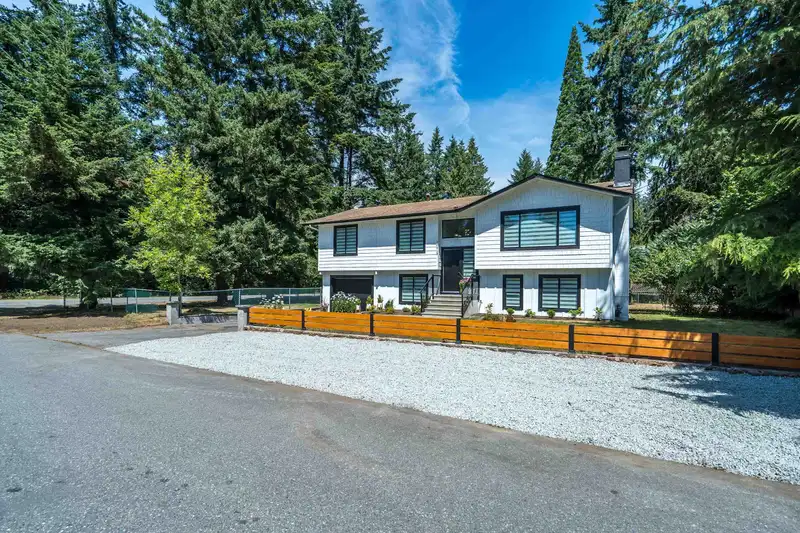 20413 41A AVENUE - photo 1 of 40