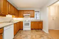212 15255 18 AVENUE - thumbnail 14