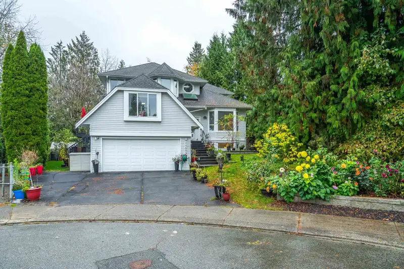 34889 MT BLANCHARD DRIVE - photo 1 of 40