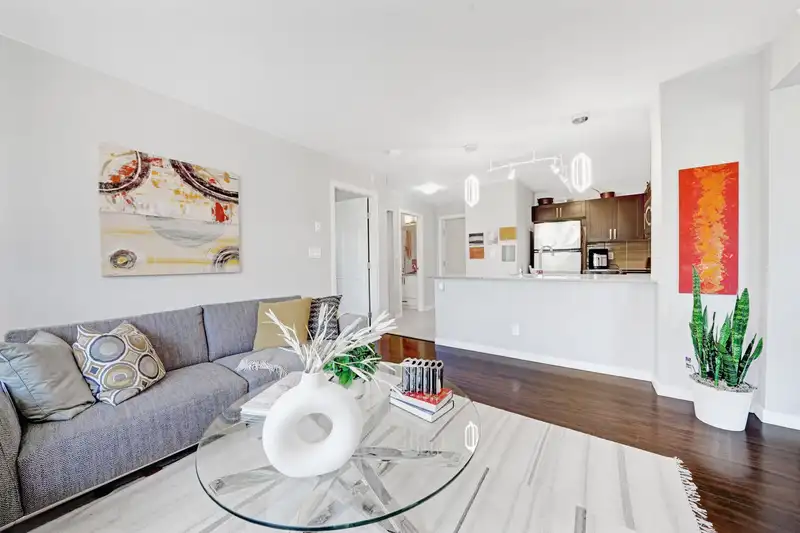 302 306 SIXTH STREET - photo 2 of 28