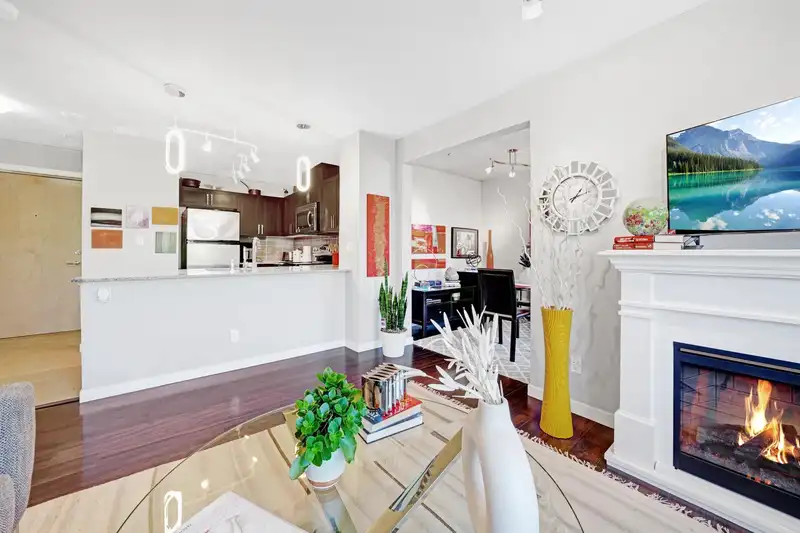 302 306 SIXTH STREET - photo 4 of 28