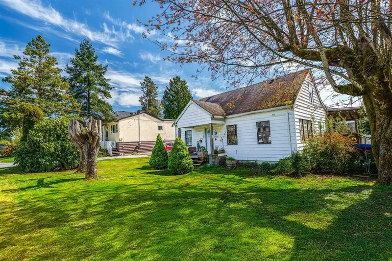 20606 113TH AVENUE - photo 1 of 10