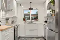 9759 GEORGE STREET - thumbnail 11
