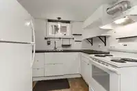 9759 GEORGE STREET - thumbnail 23
