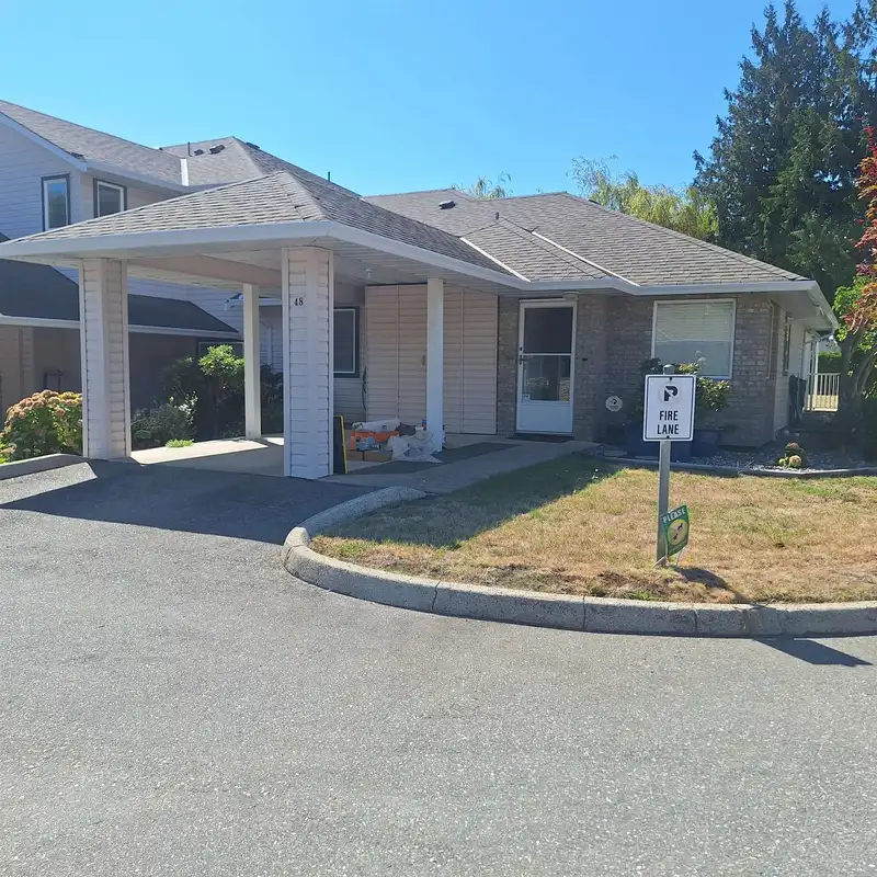 48 15020 66A AVENUE - photo 2 of 19