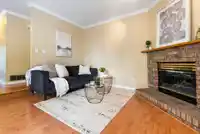 8068 161A STREET - thumbnail 12