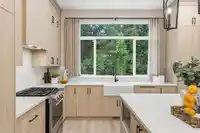 23350 MCILDOON PLACE - thumbnail 10