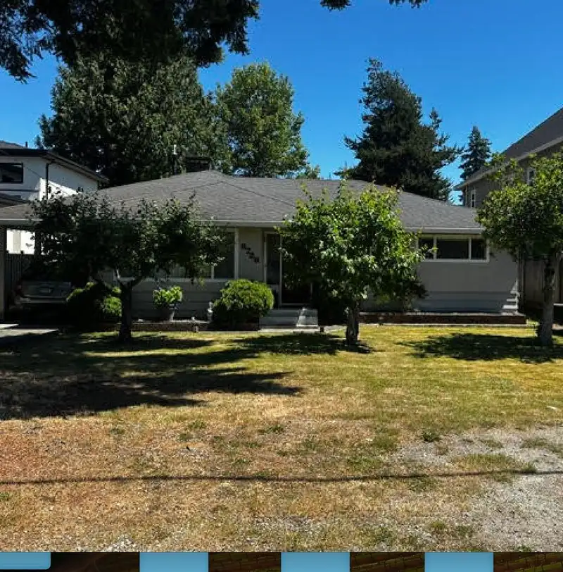 8726 154B STREET - photo 1 of 37