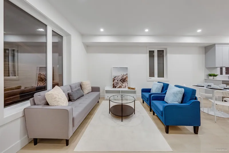 6728 HEATHER STREET - photo 2 of 23