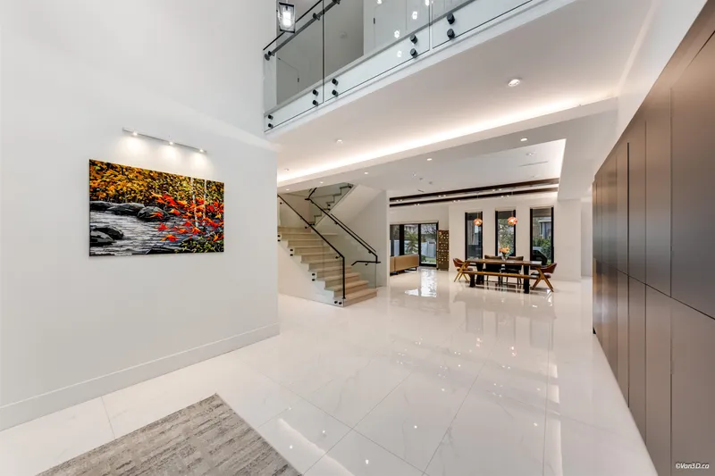 710 IVY AVENUE - photo 3 of 25