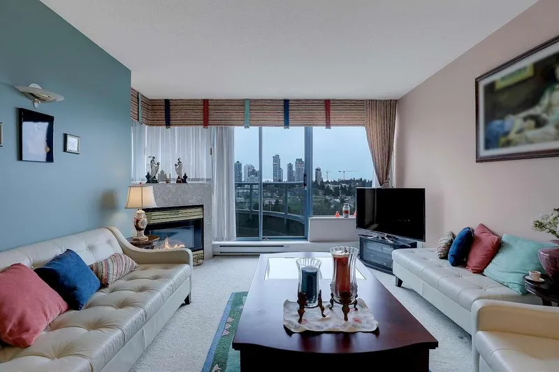 1402 13353 108 AVENUE - photo 4 of 25