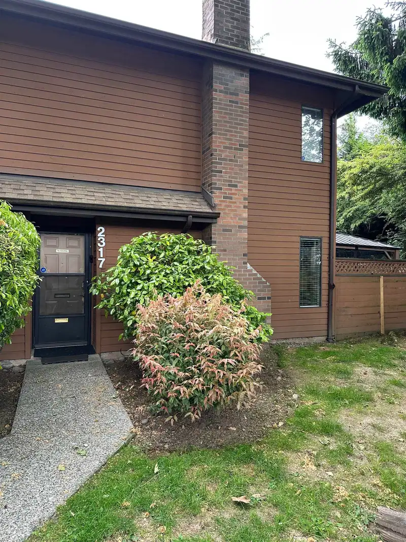 2317 10620 150 STREET - photo 1 of 21