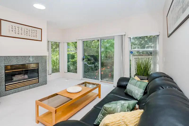 11 8300 JONES ROAD - photo 3 of 40