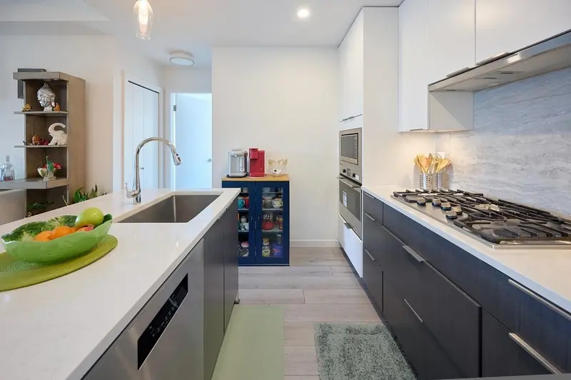 317 11641 227 STREET - photo 3 of 25