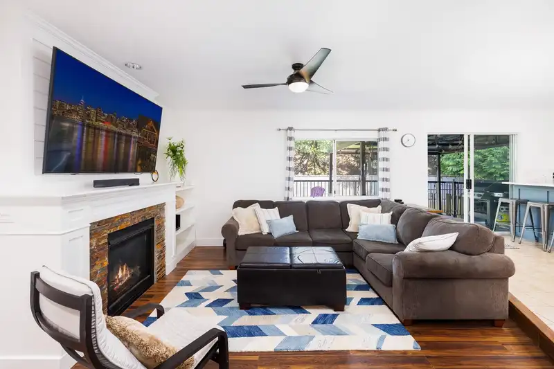 1491 PERCY COURT - photo 2 of 37
