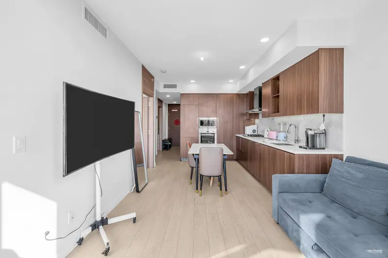 1018 3300 KETCHESON ROAD - photo 3 of 25