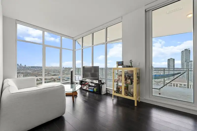 3408 2085 SKYLINE COURT - photo 1 of 1