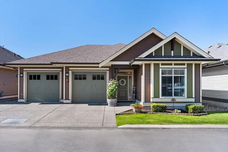 32 45900 SOUTH SUMAS ROAD - photo 1 of 40