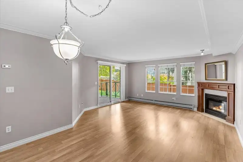 107 1450 MERKLIN STREET - photo 4 of 27