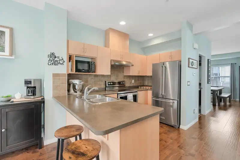 12 1055 RIVERWOOD GATE - photo 3 of 26