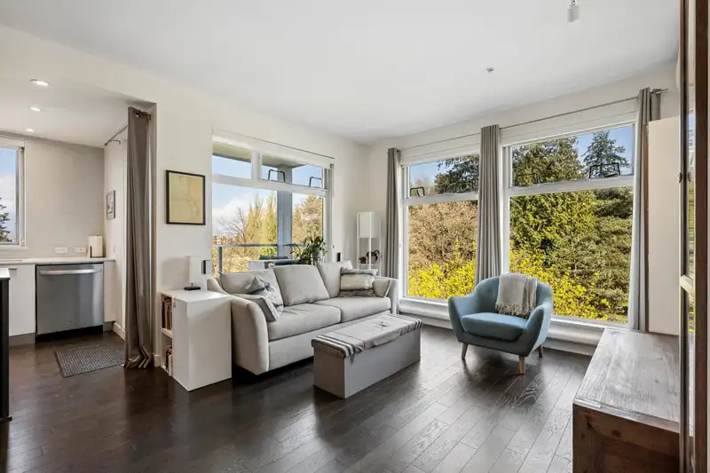 509 4867 CAMBIE STREET - photo 1 of 38