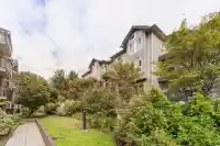 211 8115 121A STREET - thumbnail 1