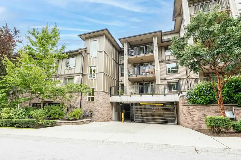 205 8695 160 STREET - photo 4 of 36