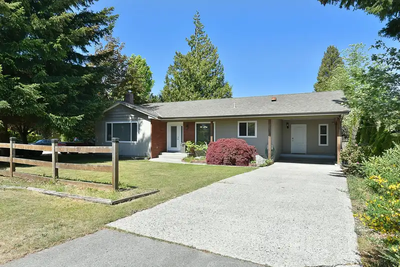5784 MEDUSA STREET - photo 1 of 29
