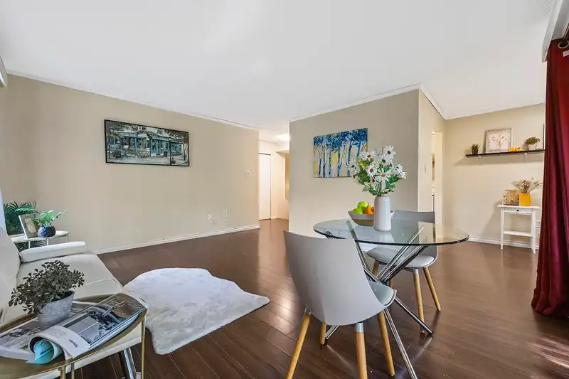 3 340 GINGER DRIVE - photo 2 of 23