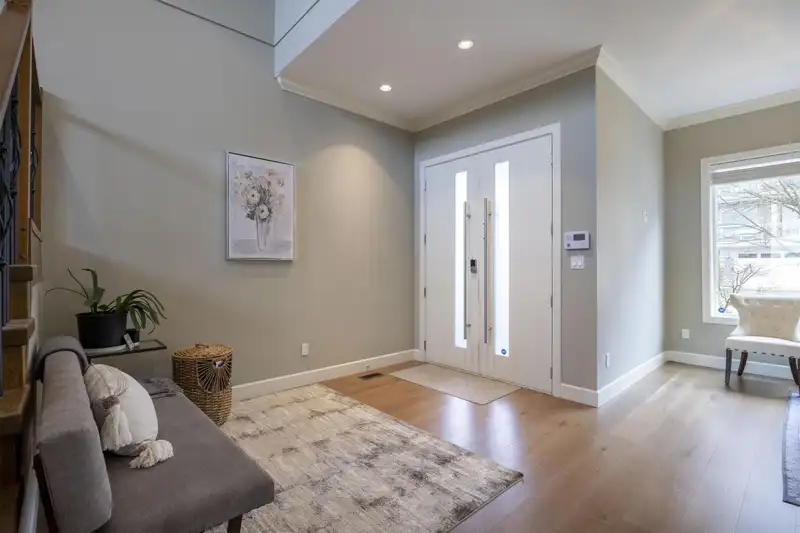 1407 STRAWLINE HILL STREET - photo 4 of 33