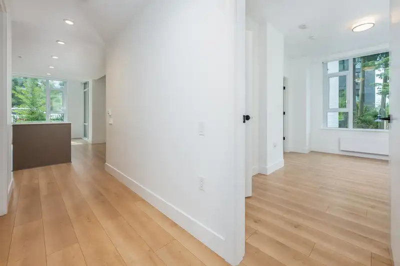 201 8750 UNIVERSITY CRESCENT - photo 1 of 33