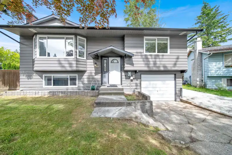 9088 146A STREET - photo 2 of 29