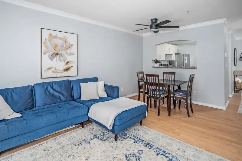 407 2439 WILSON AVENUE - photo 4 of 19