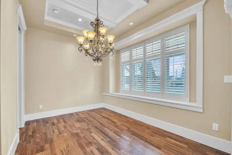 3593 MACKENZIE STREET - photo 4 of 39