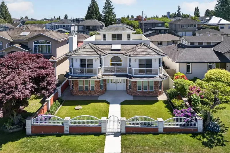 8026 18TH AVENUE - photo 1 of 40
