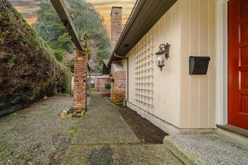 11511 TRUMPETER DRIVE - photo 4 of 25