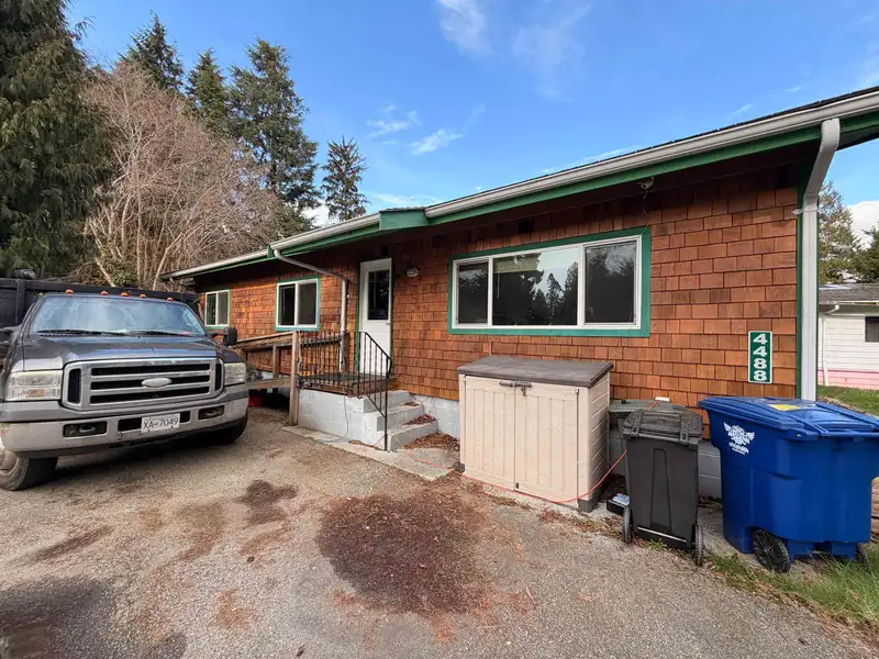4488 HUPIT STREET - photo 3 of 5