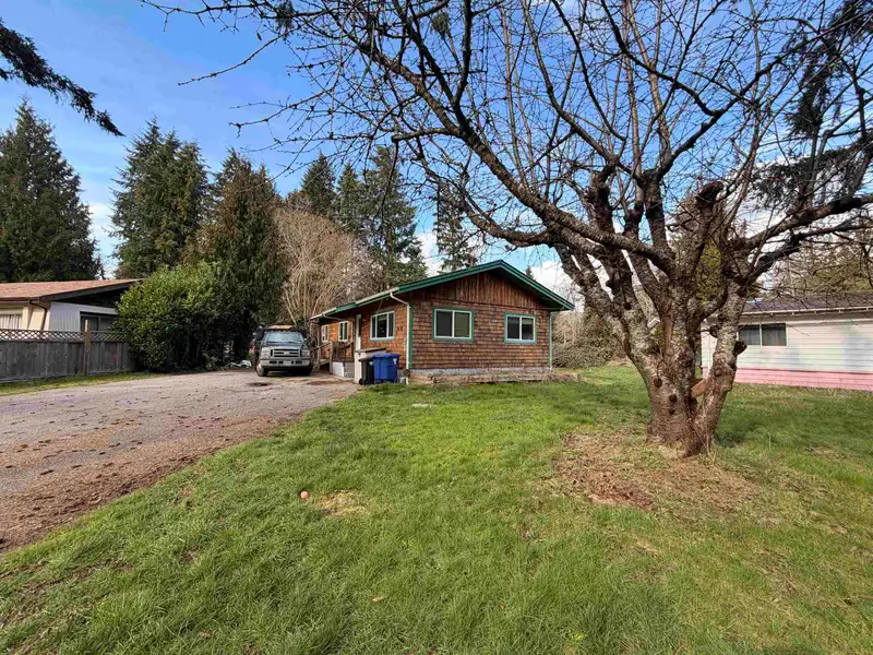 4488 HUPIT STREET - photo 4 of 5