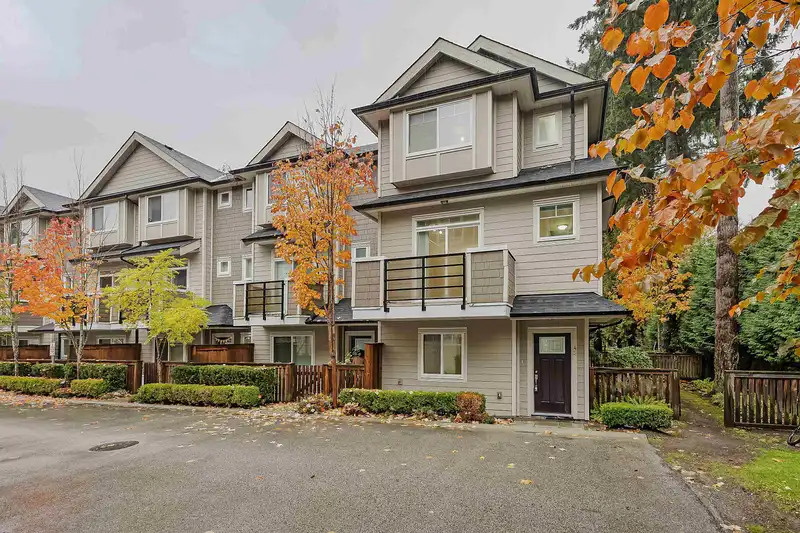 45 14285 64 AVENUE - photo 1 of 35