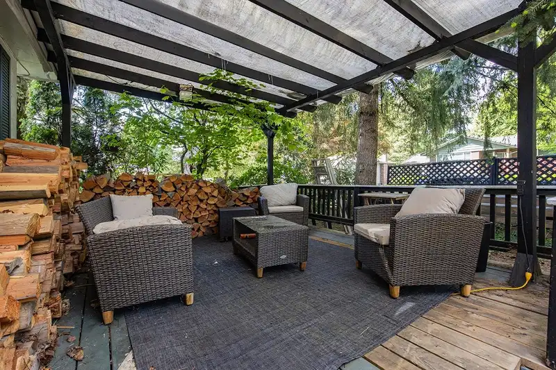 21670 119 AVENUE - photo 3 of 14