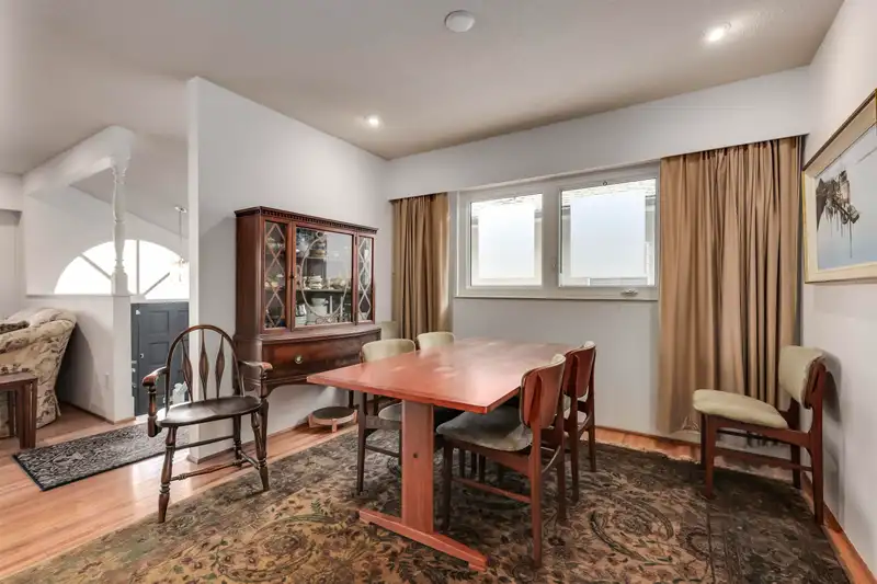 3524 W 24TH AVENUE - photo 4 of 15