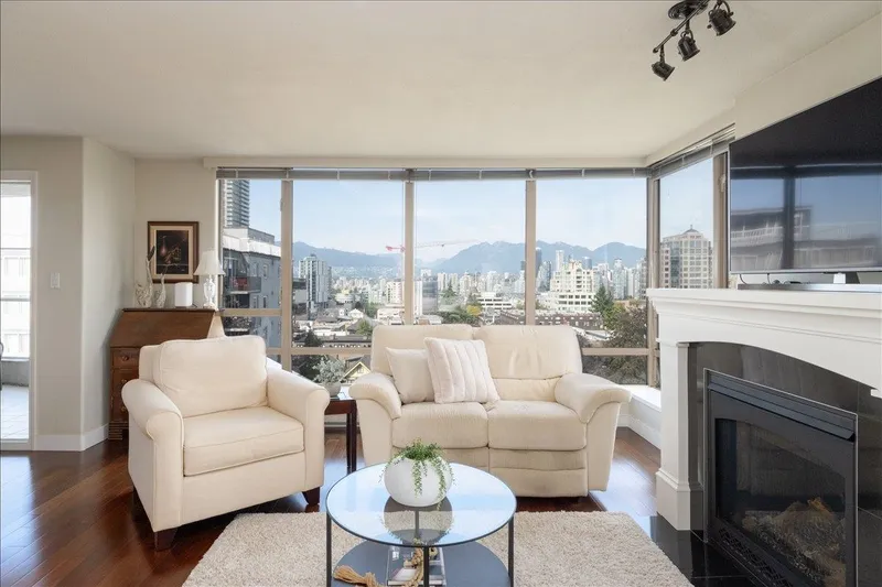 802 1405 W 12TH AVENUE - photo 3 of 25