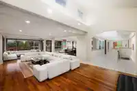 1035 KING GEORGES WAY - thumbnail 21
