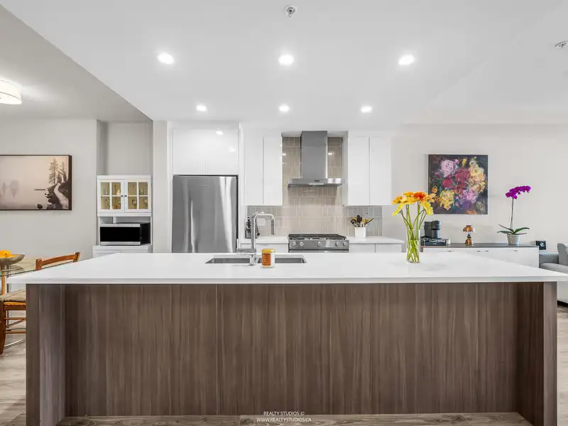 401 1496 CHARLOTTE ROAD - photo 1 of 38